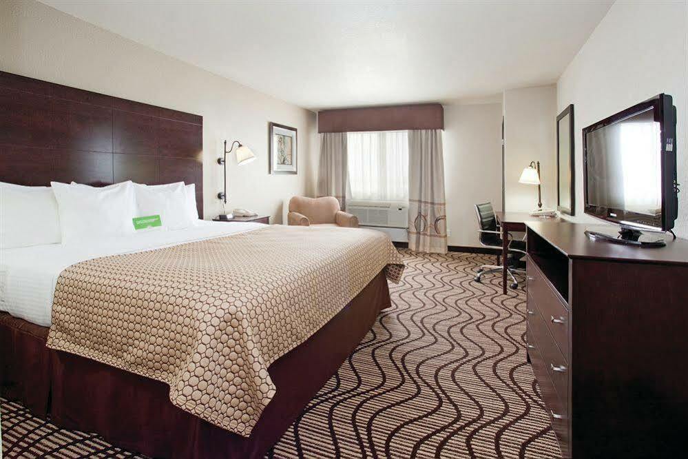 La Quinta By Wyndham Henderson-Northeast Denver Exteriör bild